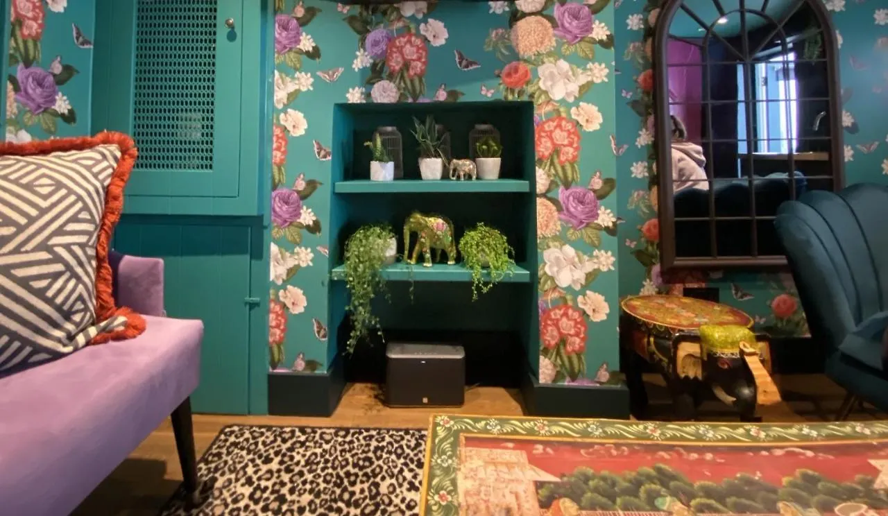Birdcage Heritage Cottage - City Centre Vibrant 브라이턴 영국